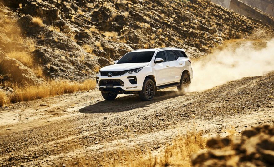 FORTUNER GR-SPORT