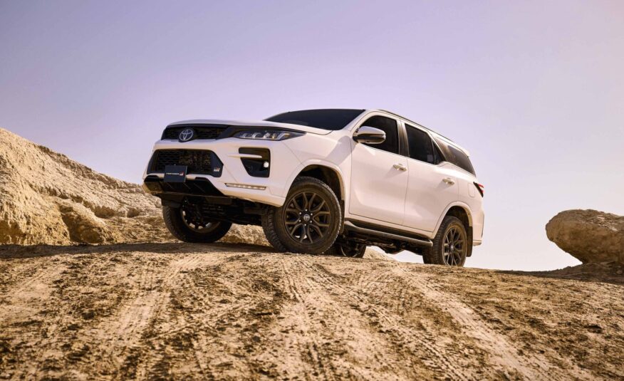 FORTUNER GR-SPORT